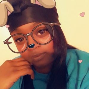 Meet your Posher, Kendra